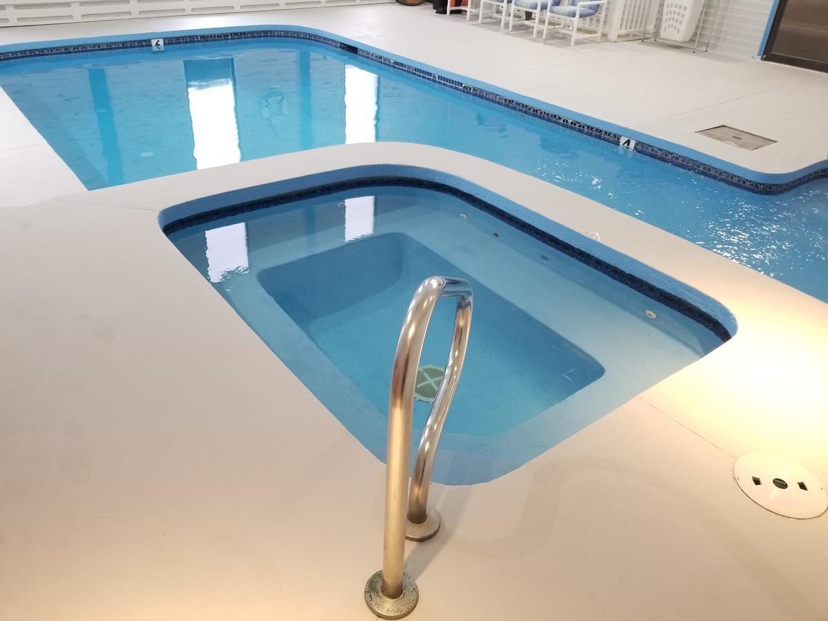 Village Resort Hampton